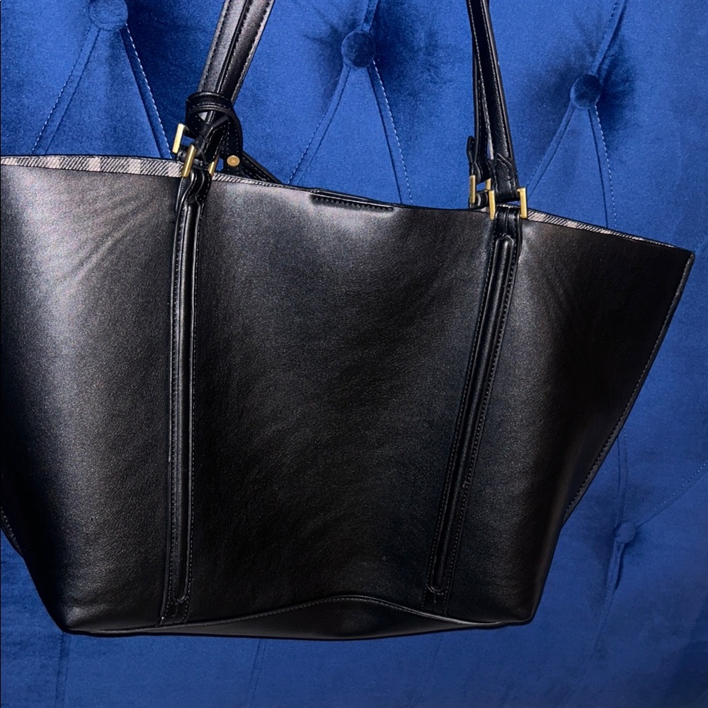 ZARA Sophisticated Black Leather Tote Bag